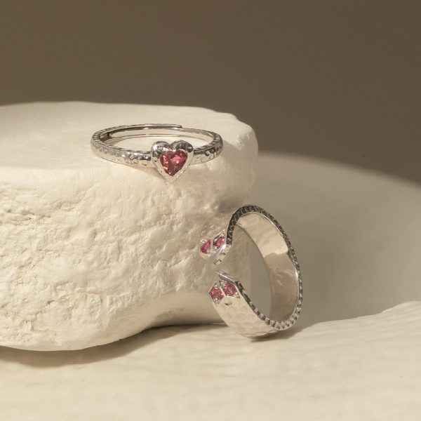 银心绽情